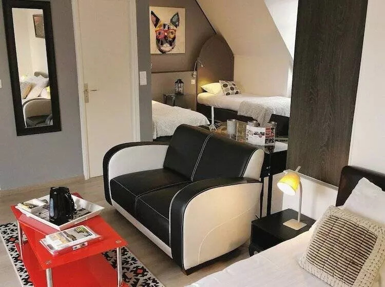 اتاق استاندارد چهار تخته, Les Terrasses De Saumur Hôtel & Appartements Restaurant & Spa