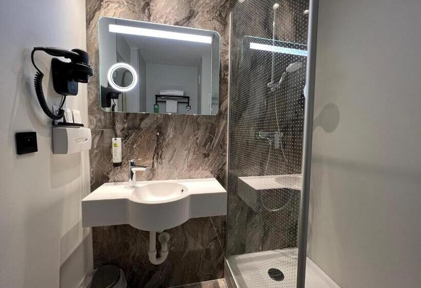 스탠다드 룸, Logis Hôtel Restaurant Des Acacias Lille Tourcoing