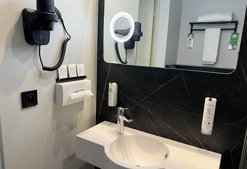 غرفة بريميوم, Logis Hôtel Restaurant Des Acacias Lille Tourcoing