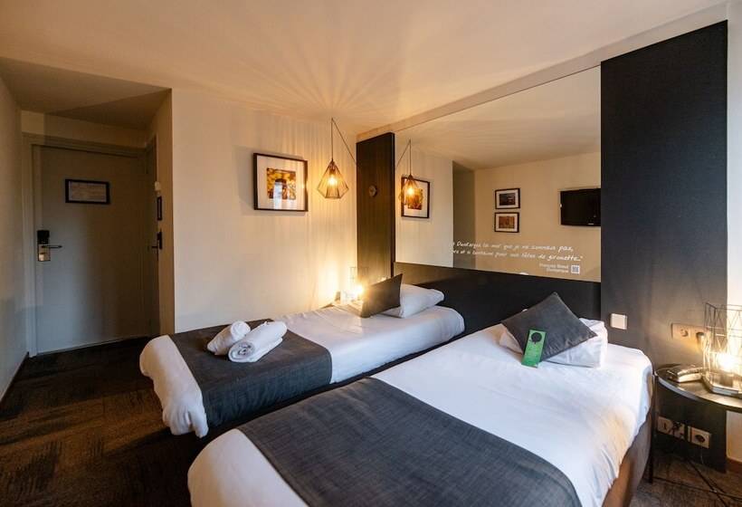 חדר פרמיום, Logis Hôtel Restaurant Des Acacias Lille Tourcoing