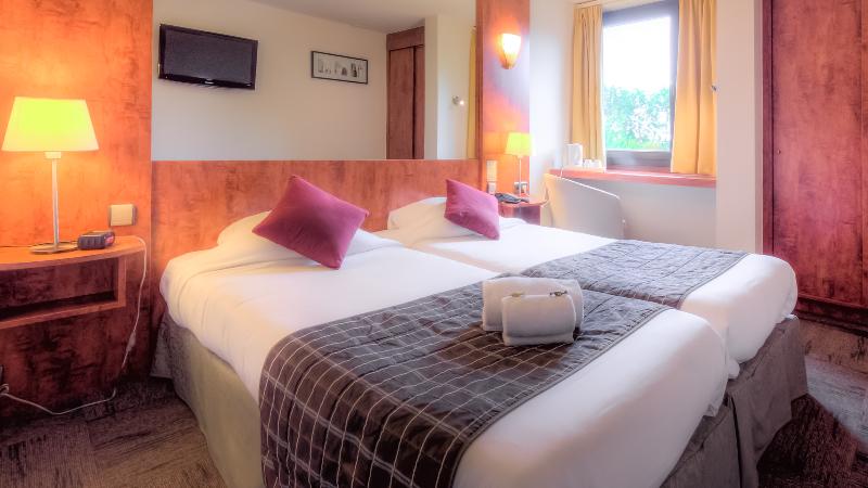 스탠다드 룸, Logis Hôtel Restaurant Des Acacias Lille Tourcoing