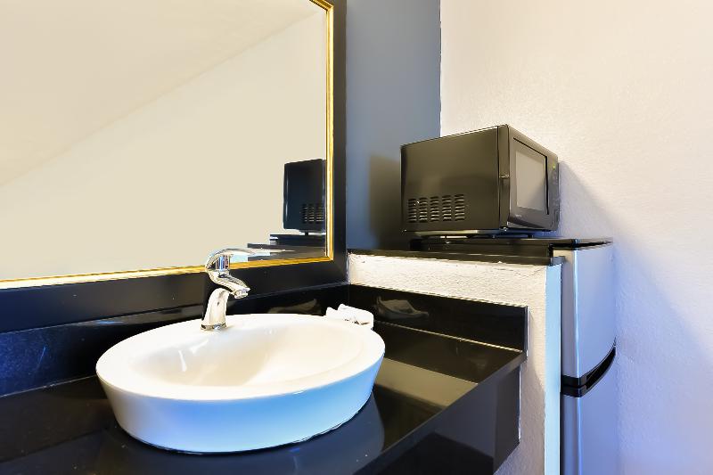 스탠다드 룸, Logis Hôtel Restaurant Des Acacias Lille Tourcoing