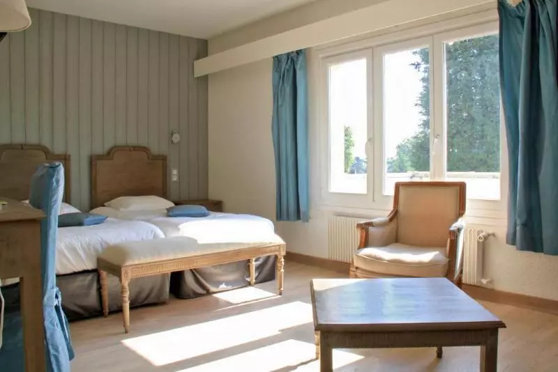 اتاق استاندارد, Logis Hotel Restaurant Spa Beau Site