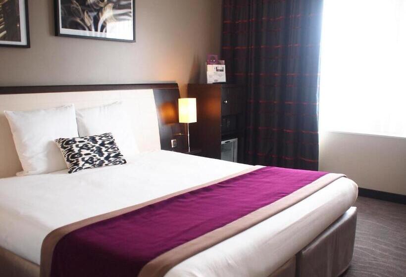 Номер Стандарт, Mercure Angers Centre Gare