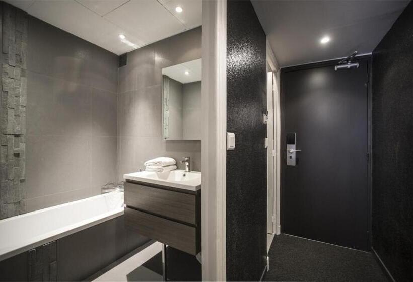 스탠다드 룸, Schtak