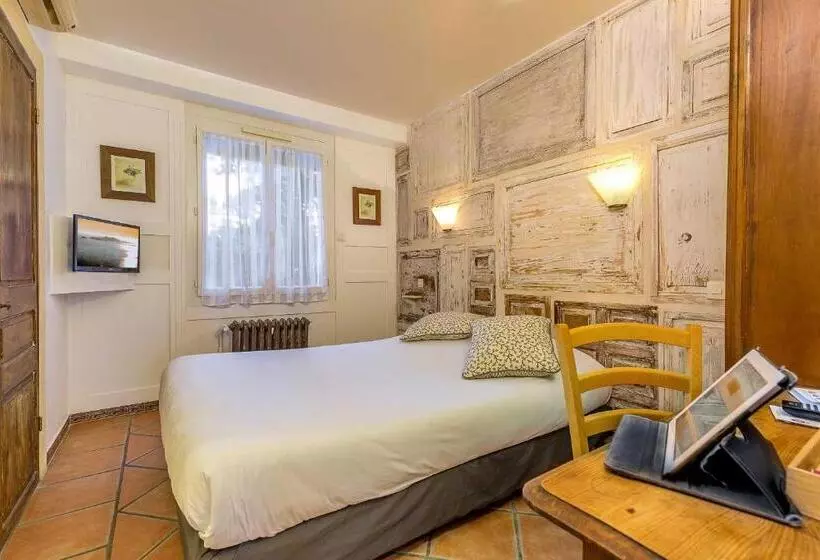 クラシックルーム, The Originals Boutique, Clair Hôtel, Martigues