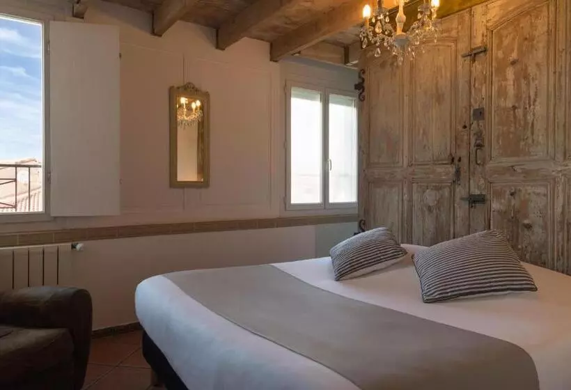 スタンダードルーム, The Originals Boutique, Clair Hôtel, Martigues