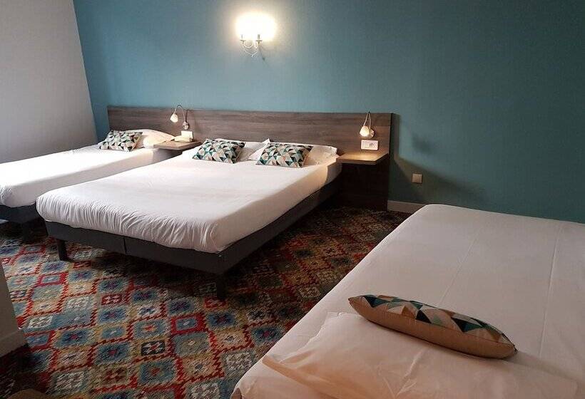 Номер Стандарт Трехместный, The Originals Boutique, Hôtel Danieli, Avignon