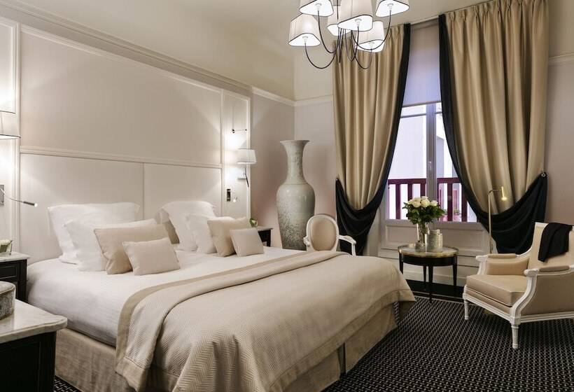 חדר סופריור נוף לים, Barriere L Hermitage