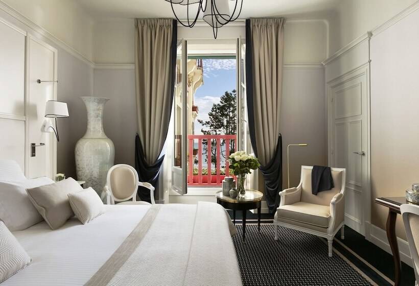 Prestige Room Sea View, Barriere L Hermitage