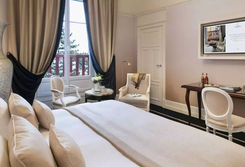 プレステージルーム、オーシャンビュー, Barriere L Hermitage