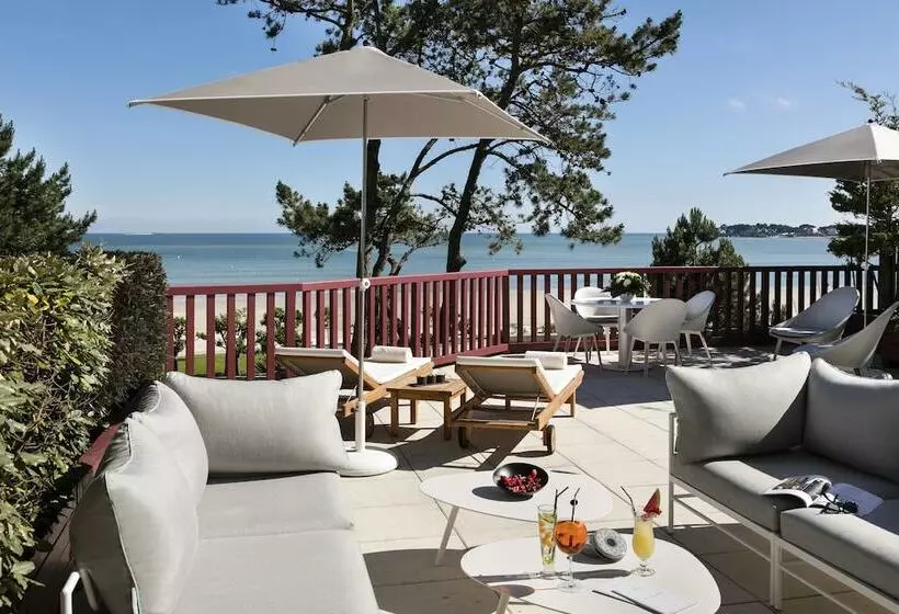 プレステージスイート, Barriere L Hermitage