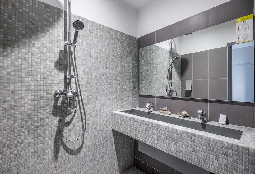 디럭스 룸, Boutique Hôtel Entraigues