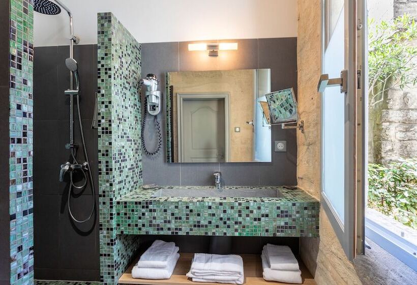 디럭스 트리플 룸, Boutique Hôtel Entraigues