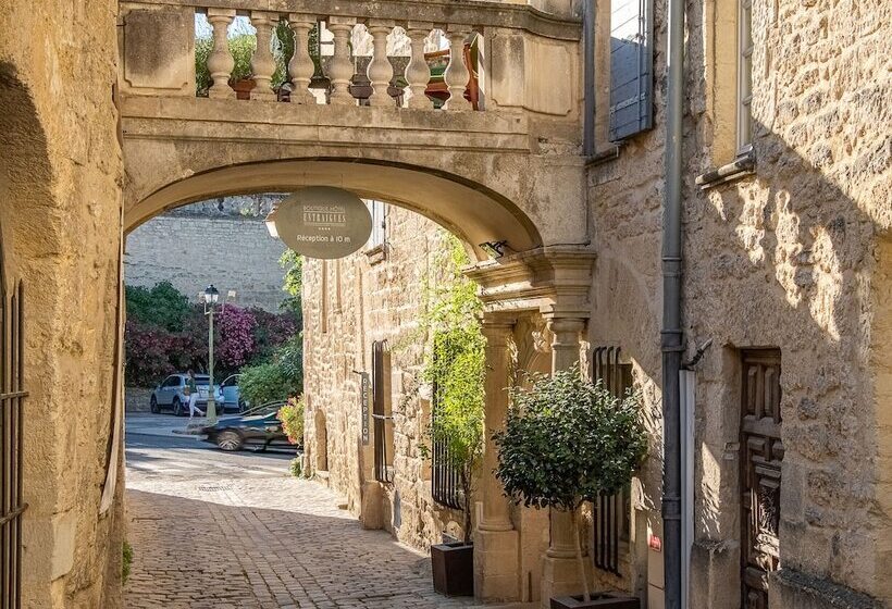 디럭스 트리플 룸, Boutique Hôtel Entraigues