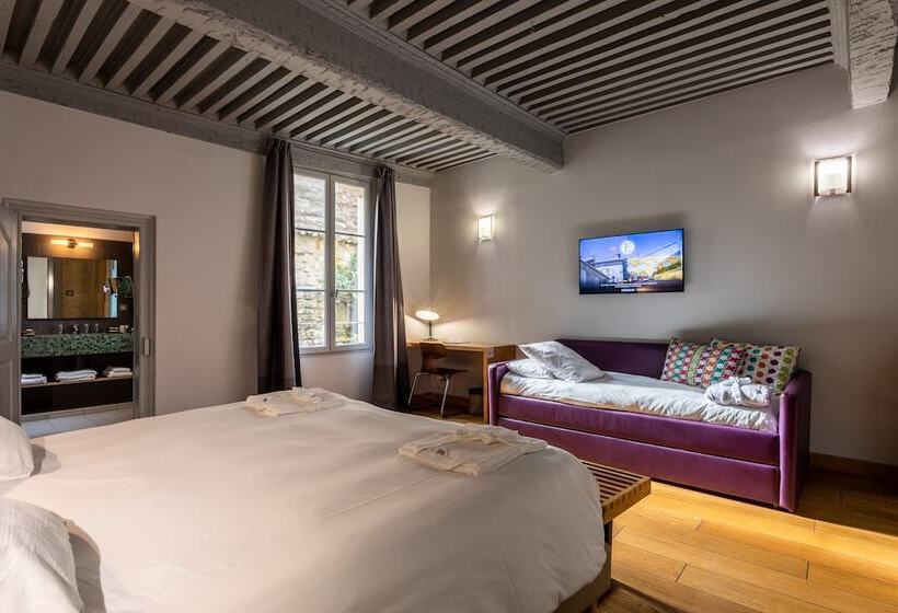 디럭스 트리플 룸, Boutique Hôtel Entraigues