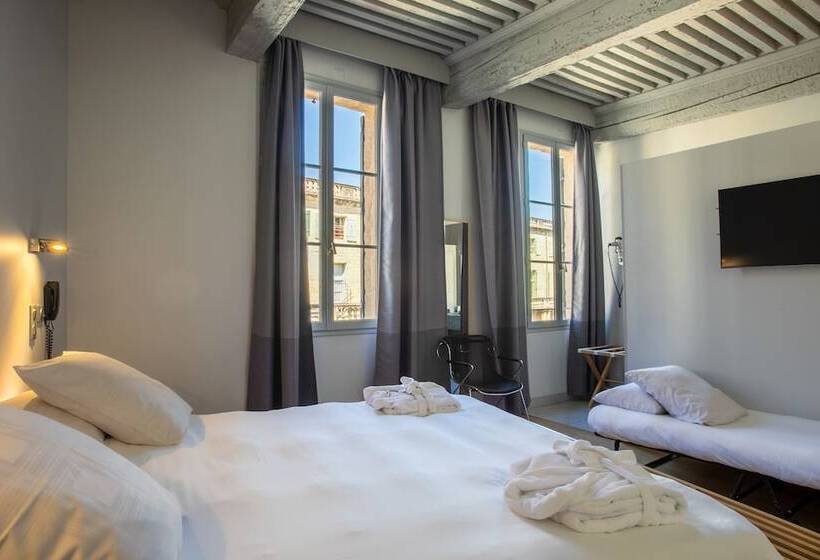 디럭스 트리플 룸, Boutique Hôtel Entraigues