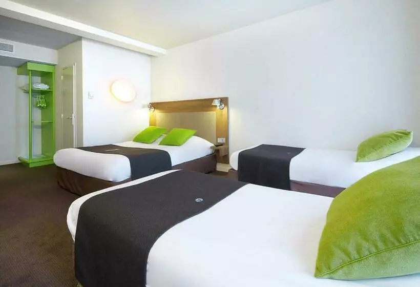 スタンダード４人部屋, Campanile Lyon Centre  Gare Perrache  Confluence