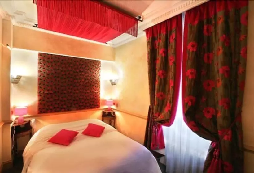 Suite, Chateau Des Comtes De Challes