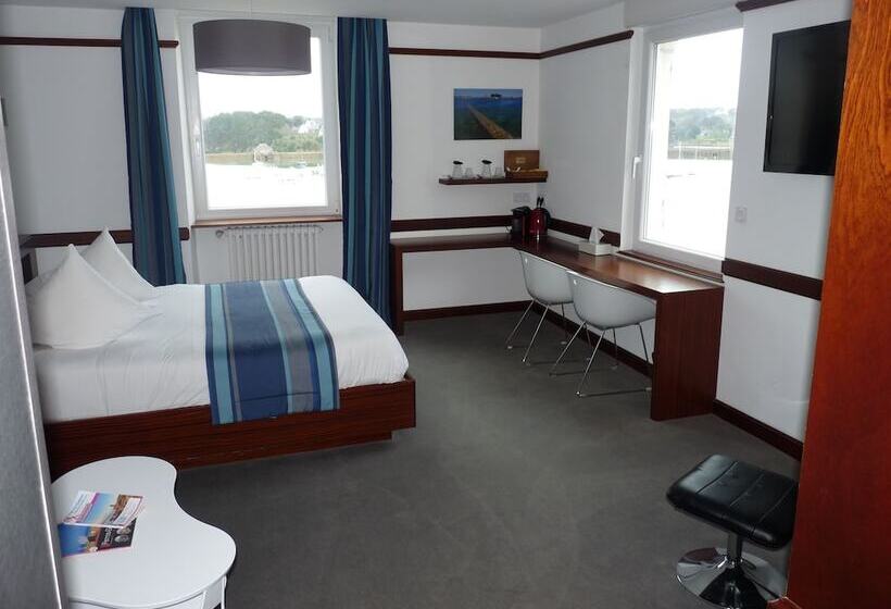 海景套房, Des Rochers