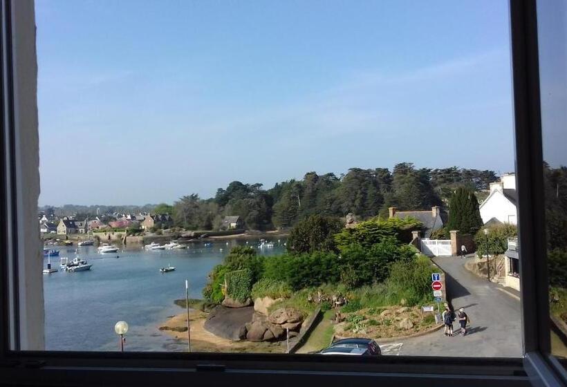 海景套房, Des Rochers