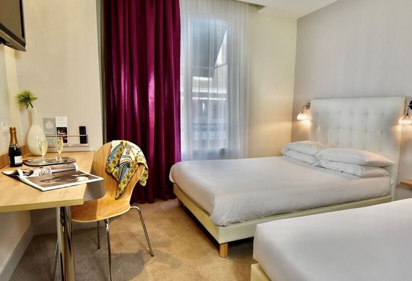 스탠다드 룸, Escale Oceania Lorient