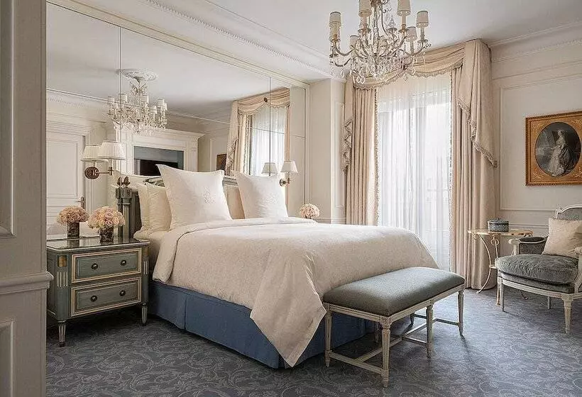デラックススイート, Four Seasons Hotel George V Paris