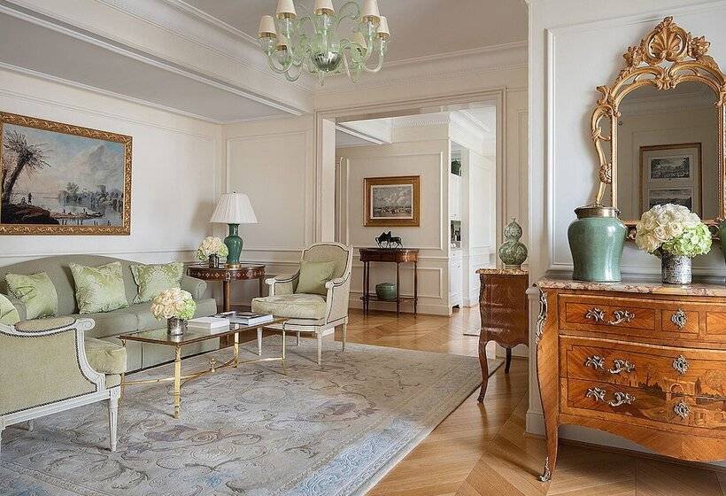 سوئیت پریمیوم, Four Seasons Hotel George V Paris