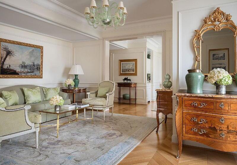 プレミアムスイート, Four Seasons Hotel George V Paris