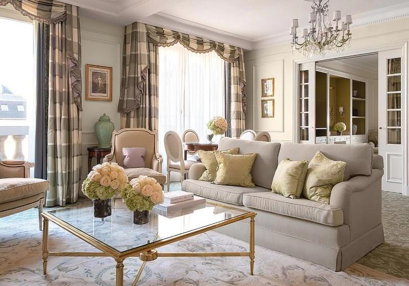 سوییت لوکس, Four Seasons Hotel George V Paris