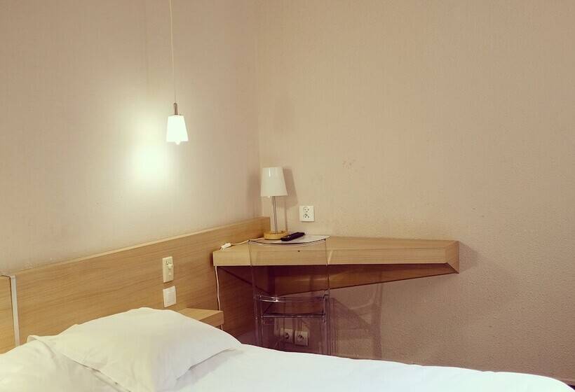 스탠다드 내측 룸, Gambetta