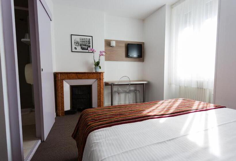 Номер Стандарт, Hôtel De L Europe Grenoble Hyper Centre