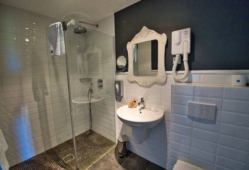 חדר דלוקס, Château Hôtel Edward 1er