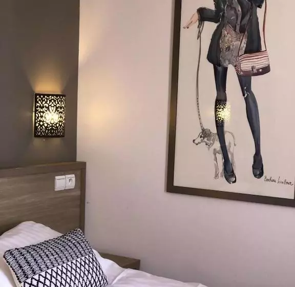 اتاق استاندارد, Hôtel Restaurant La Mascotte