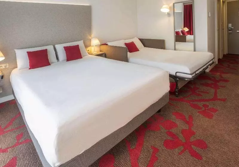 ファミリールーム, Hôtel Mercure Tours Nord
