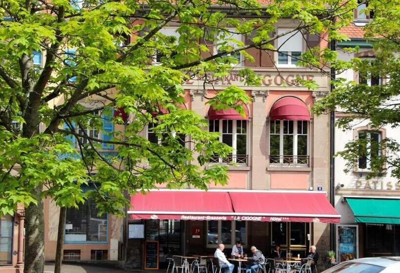 חדר סטנדרט לשלושה, Hôtel Restaurant La Cigogne