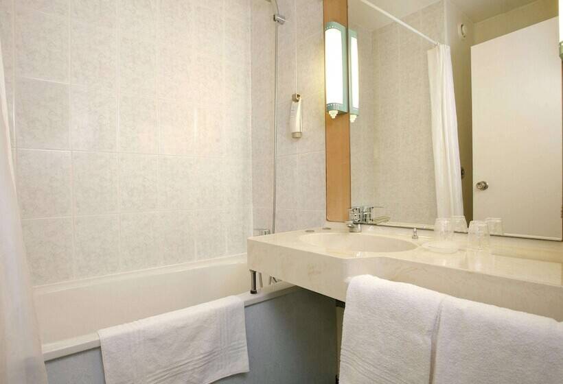 חדר סטנדרט, Ibis Beziers Est Mediterranee A9/a75