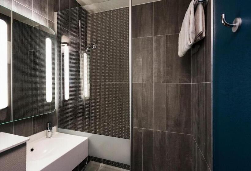 חדר סופריור, B&b Hotel Lille Roubaix Centre Grand Place