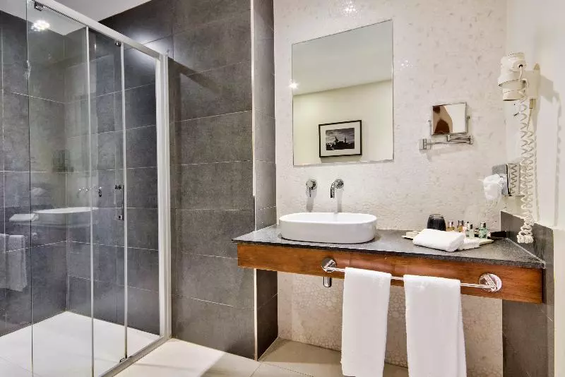 Standard-huone, B&b Hotel Limoges 3