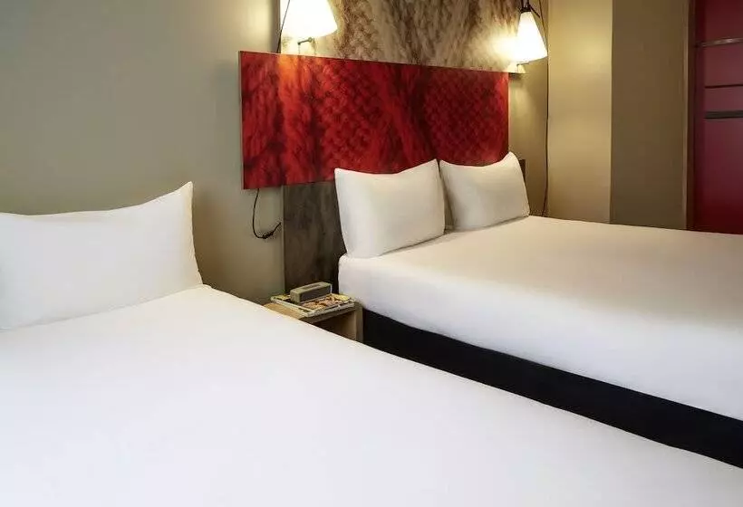 Camera Standard, Ibis Senlis