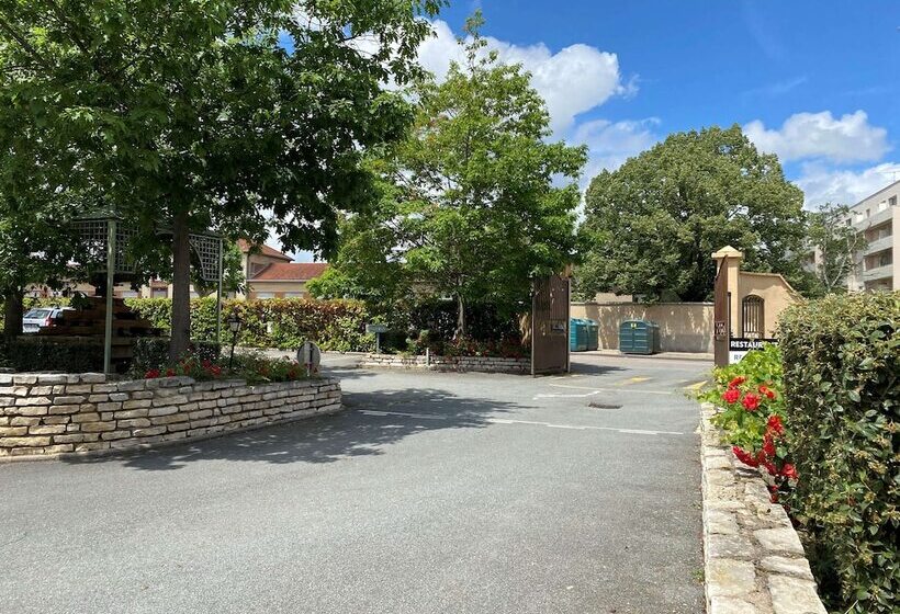 Номер Superior, Kyriad Direct Roanne