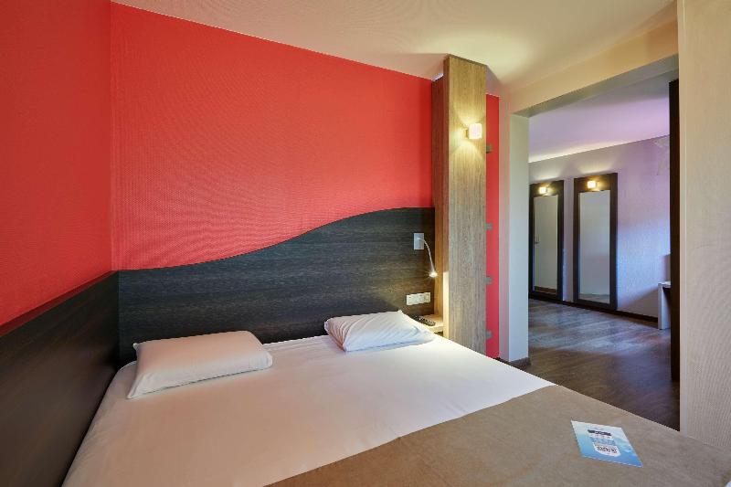 غرفة قياسية, Kyriad La Roche Sur Yon