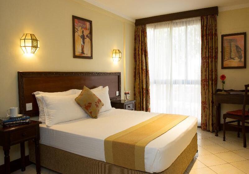 غرفة قياسية, Kyriad La Roche Sur Yon