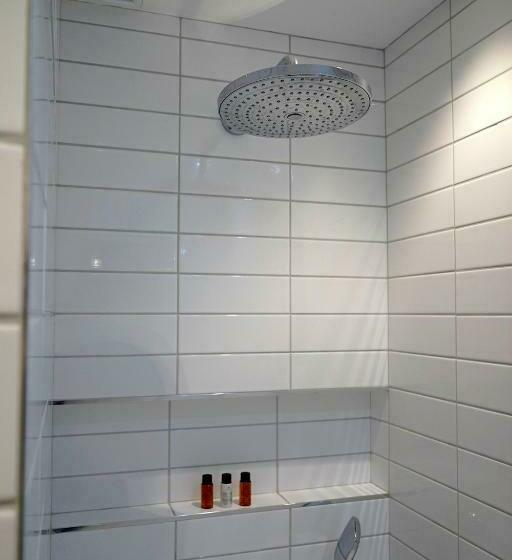 غرفة سوبيريور, La Frégate