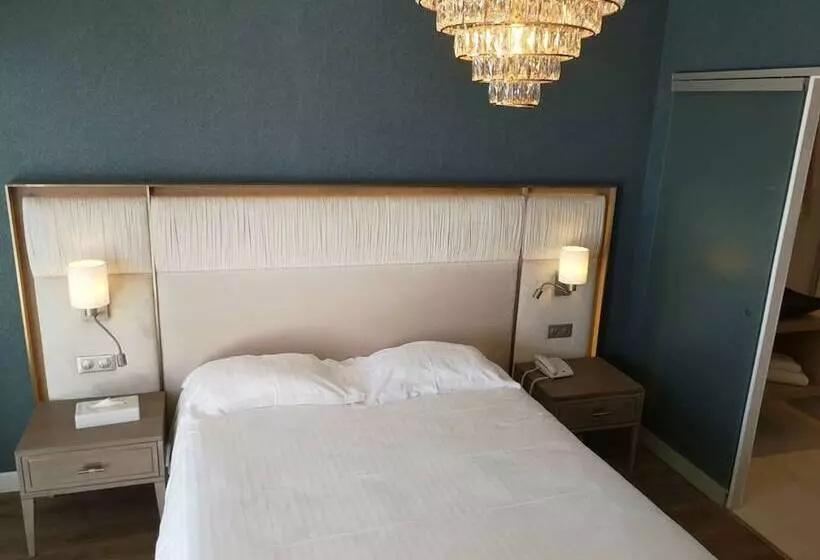 サイドシービュージュニアスイート, Le Diana Hôtel & Spa Nuxe