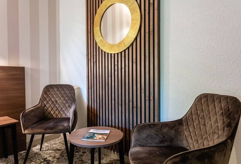 四人标准间, Relais Amadourien