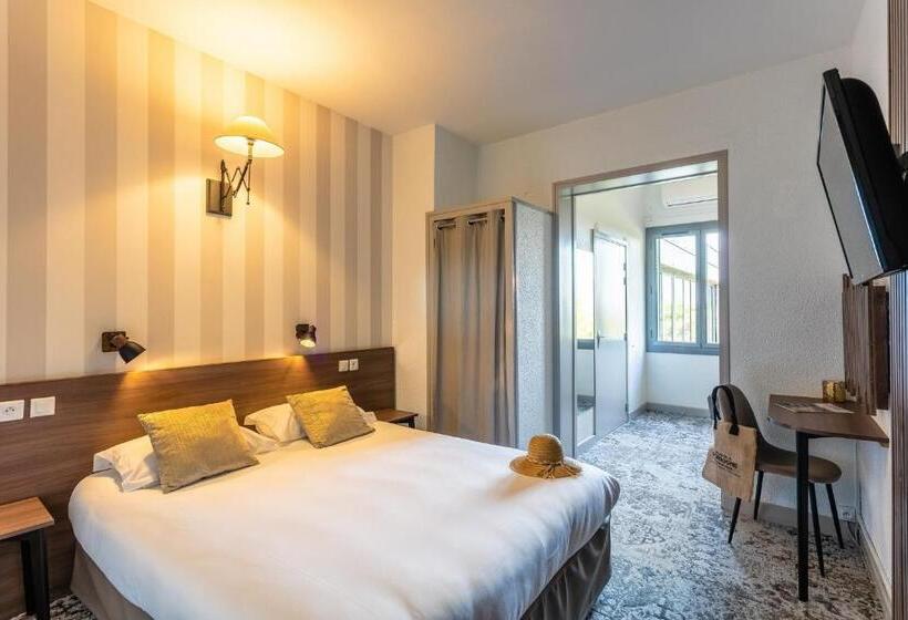 适合残疾人使用的标准间, Relais Amadourien