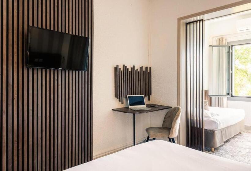 标准三人间, Relais Amadourien