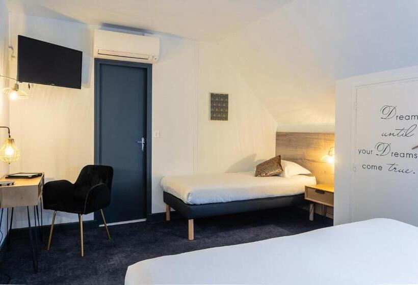 高级三人间, Relais Amadourien