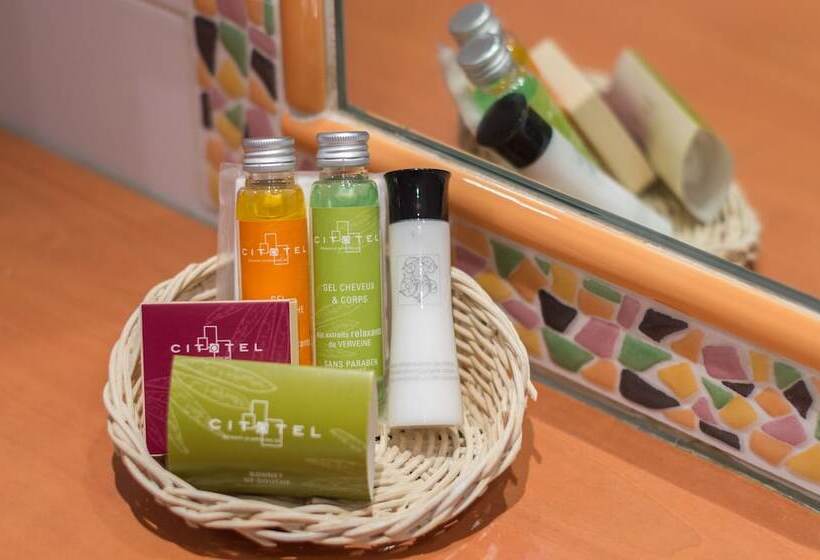 غرفة قياسية ثلاثية, Cit Hotel Avantici Gap